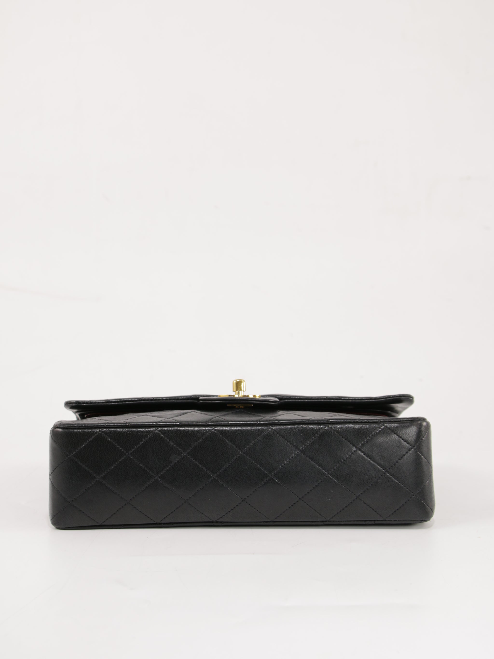 Small Classic Flap